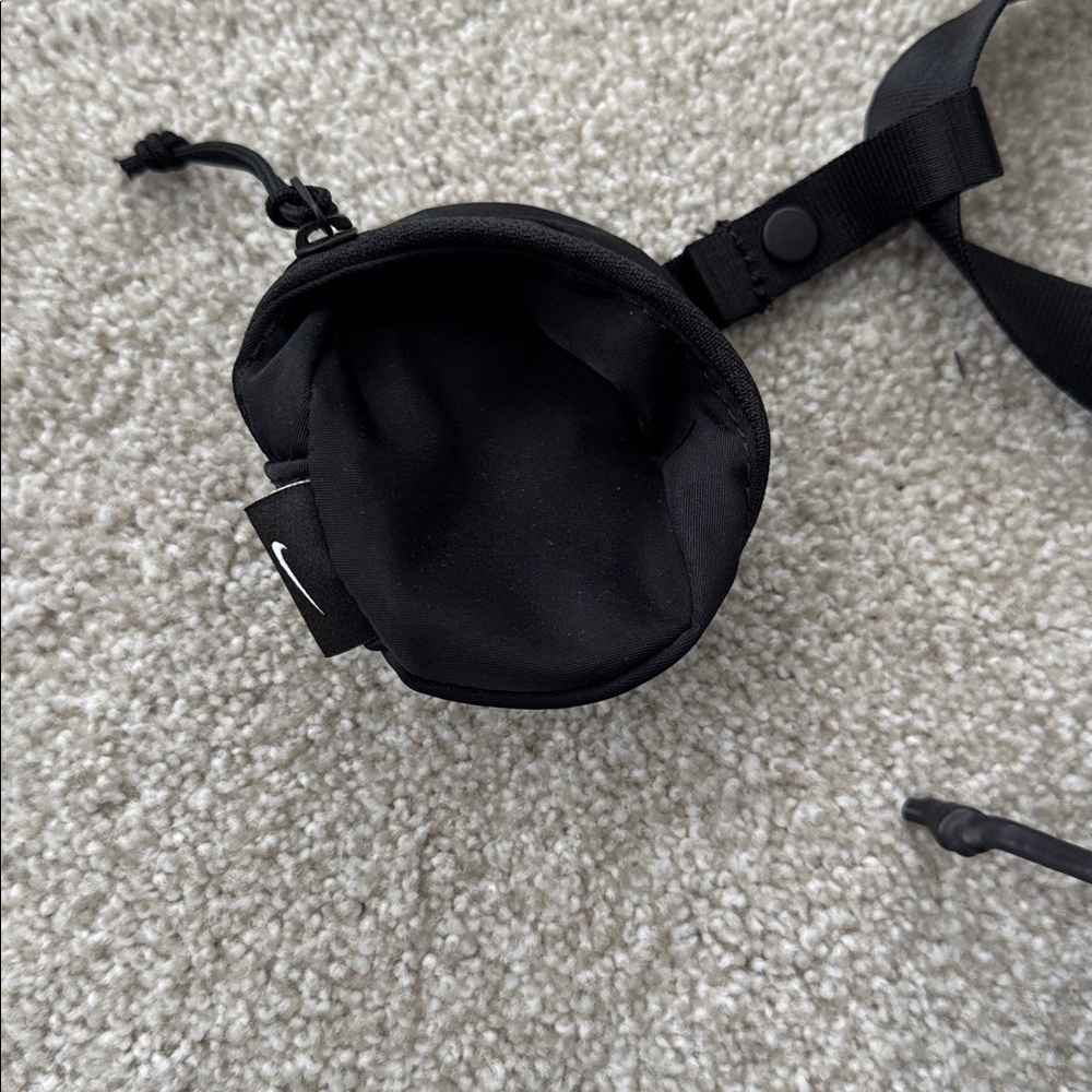 Nike Diaper Bag - Picture 4 of 7